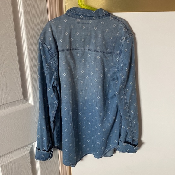 - Women’s small Jean button down shirt - Picture 2 of 5